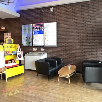 Kung Fu Tea - Interior - Coffee & Tea Near Me - Cypress, Texas