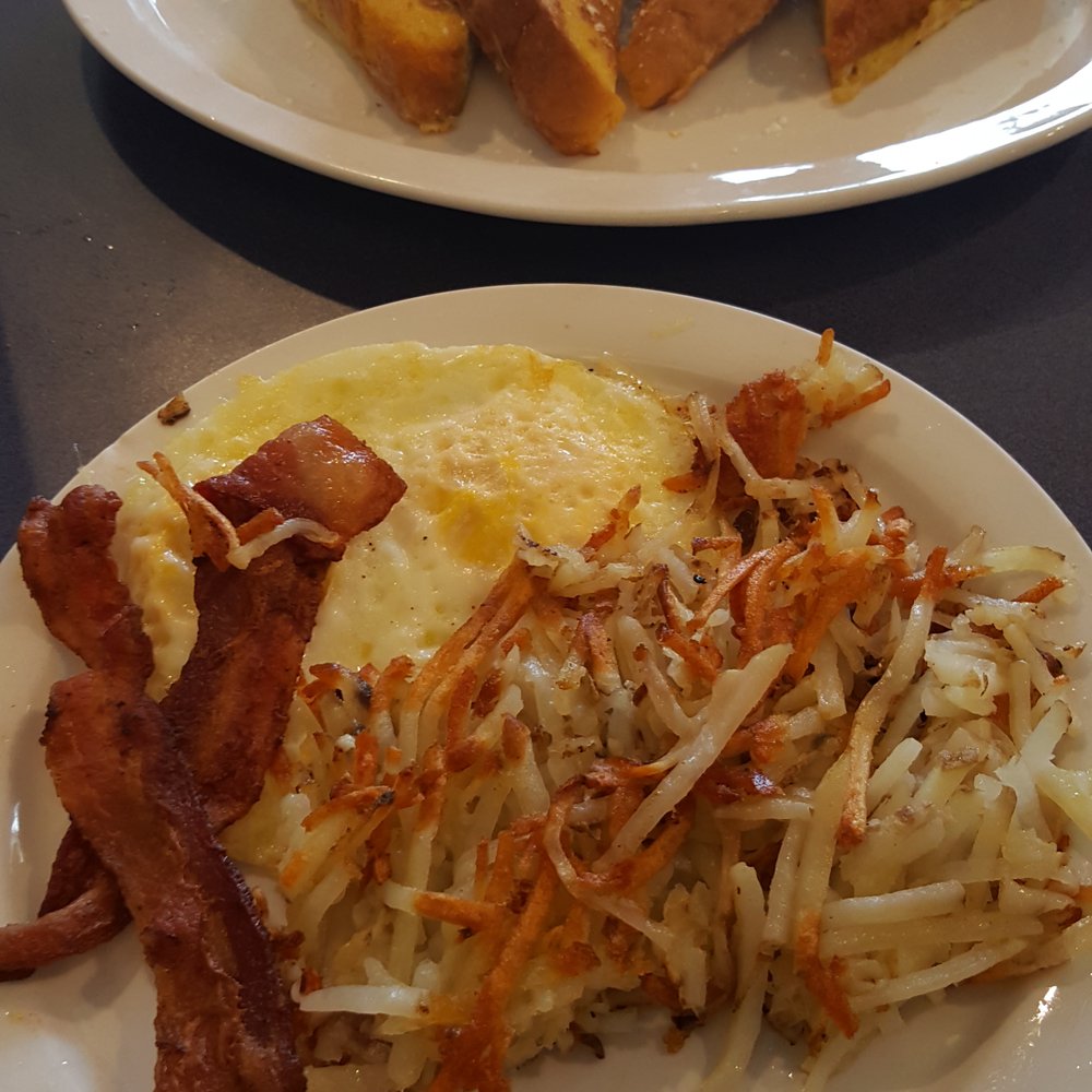 Annie's Cafe - Temecula - Breakfast & Brunch Near Me - Temecula, California Annie's Cafe - Temecula - Breakfast & Brunch Near Me - Temecula, California