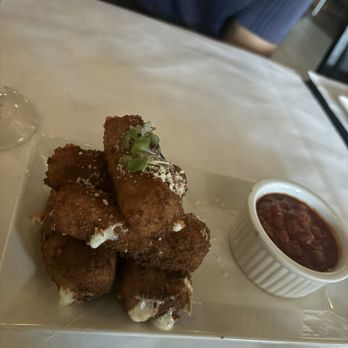 Catullo’s Italian - Fried Mozzarella - Italian Near Me - Ponte Vedra, Florida Catullo’s Italian - Fried Mozzarella - Italian Near Me - Ponte Vedra, Florida