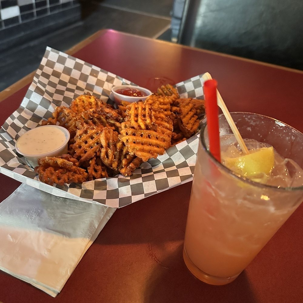 Sweet potato fries and Strawberry Basil Tom Collins Sweet potato fries and Strawberry Basil Tom Collins