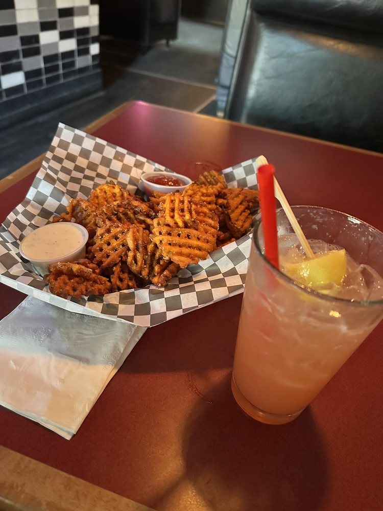 TWENTY FIRST AVE KITCHEN & BAR - Updated July 2026 - 144 Photos & 223 Reviews - 721 NW 21st Ave ...