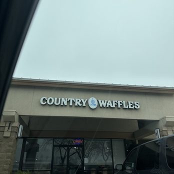 Country Waffles - Walking in.... - Breakfast & Brunch Near Me - Fresno, California
