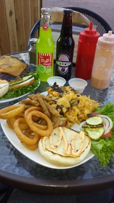 Rich's Burgers-N-Grub by null