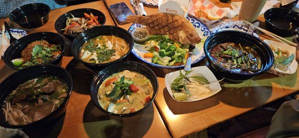 Sen Mee Noodle House by null