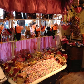 Ma & Pa's Candy - Candy Stores Near Me - Long Grove, Illinois