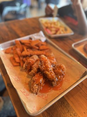 Donkey Mo's Korean Fried Chicken by null