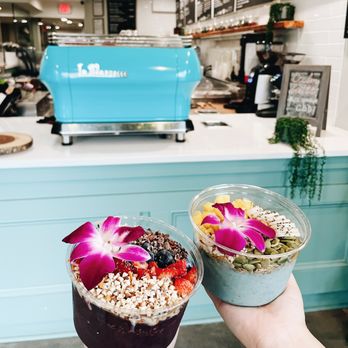 Zeleno - | SILK ROAD (left) + ISLAND REFRESH (right) | - Sandwiches Near Me - Washington, DC, District of Columbia