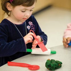 The Goddard School of Mason - Deerfield Township - Exploring art at The Goddard School