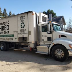 Discount Shred - Just one of many trucks in our fleet of shred trucks!