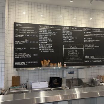 Jeni's Splendid Ice Creams - Ice Cream & Frozen Yogurt Near Me - Winter Park, Florida