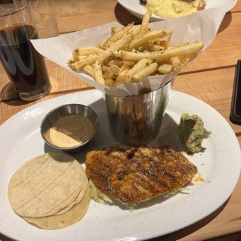 Towne Grill - Fish tacos - New American Near Me - Fort Worth, Texas