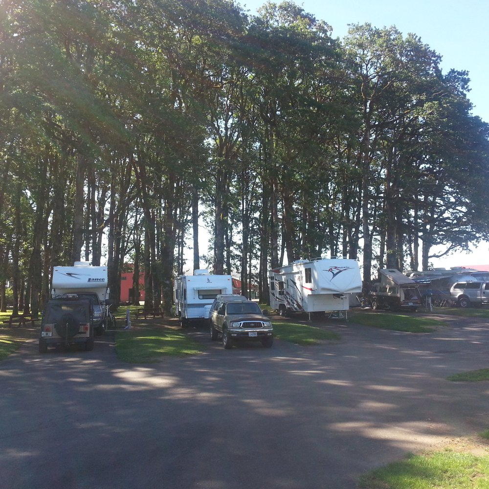 Benton Oaks Rv & Campground - Some back in spots - Campgrounds Near Me - Corvallis, Oregon