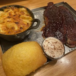 Abington Ale House - Memphis brisket dinner