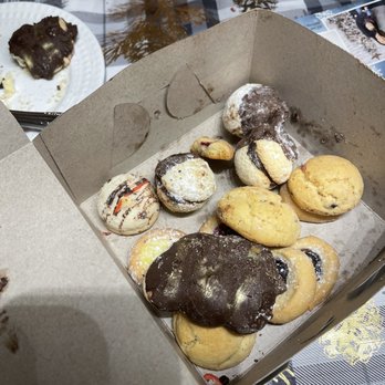Sorrento - I meannn come on. - Bakeries Near Me - Montreal, Quebec Sorrento - I meannn come on. - Bakeries Near Me - Montreal, Quebec