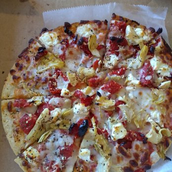 575 Pizzeria - Flat pizza with almost nothing on it - Pizza Near Me - Amarillo, Texas 575 Pizzeria - Flat pizza with almost nothing on it - Pizza Near Me - Amarillo, Texas
