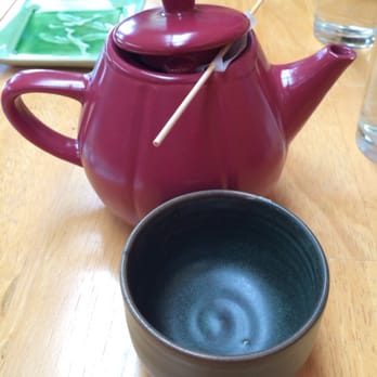 Cafe Ono - Pineapple tea $5 a pot. Yummy - Coffee & Tea Near Me - Volcano, Hawaii Cafe Ono - Pineapple tea $5 a pot. Yummy - Coffee & Tea Near Me - Volcano, Hawaii