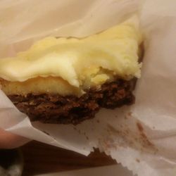 Blondie's Cookies - Cheesecake brownie