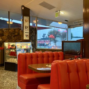 Pann's Restaurant - Entrance - Diners Near Me - Los Angeles, California Pann's Restaurant - Entrance - Diners Near Me - Los Angeles, California