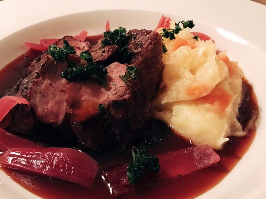 Restaurant Raadhuskælderen by null