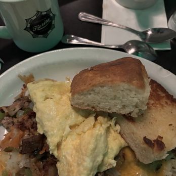 The 5 Point Café - The (super tasty) Mess - Dive Bars Near Me - Seattle, Washington The 5 Point Café - The (super tasty) Mess - Dive Bars Near Me - Seattle, Washington