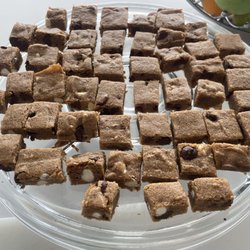 Druish Queen - Brown Butter Roasted Pecan Blondies