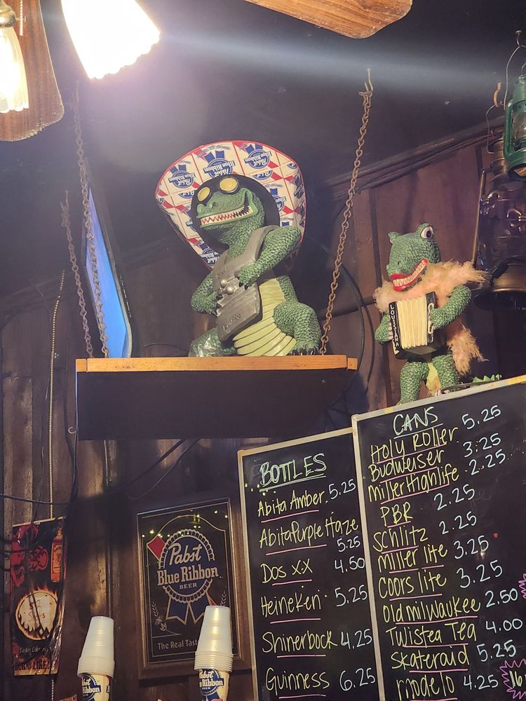 Social spots from Loose Caboose