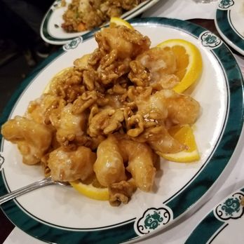 Tommy's Wok - The crown jewels for the evening or the Walnut prawns. Lightly breaded largest shrimp prawns in a mayonnaise honey garlic sauce. - Chinese Near Me - Carmel, California Tommy's Wok - The crown jewels for the evening or the Walnut prawns. Lightly breaded largest shrimp prawns in a mayonnaise honey garlic sauce. - Chinese Near Me - Carmel, California