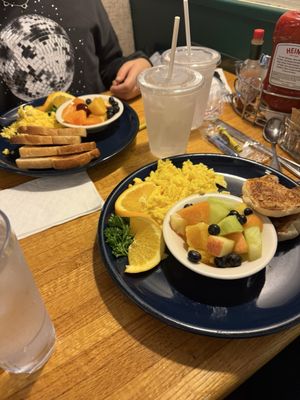 The Walnut Avenue Cafe by null