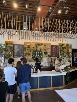 1000 Faces Coffee by null