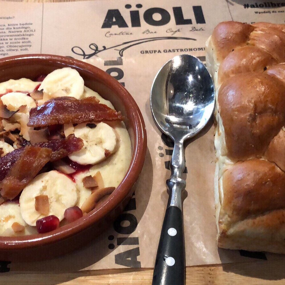 Aioli - Banana pudding with standard Polish Challah/bread - Breakfast & Brunch Near Me - Warsaw, MZ Aioli - Banana pudding with standard Polish Challah/bread - Breakfast & Brunch Near Me - Warsaw, MZ