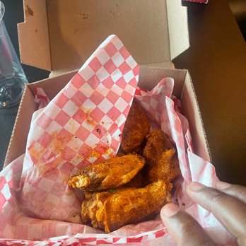 Wing Snob - Cajun wing - Chicken Wings Near Me - Allen, Texas Wing Snob - Cajun wing - Chicken Wings Near Me - Allen, Texas