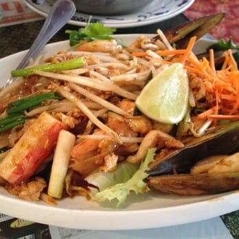 Jitlada - Spicy seafood pad Thai - Thai Near Me - Los Angeles, California