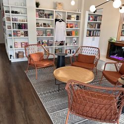 Fuel Coffee & Books - Lounge in the front