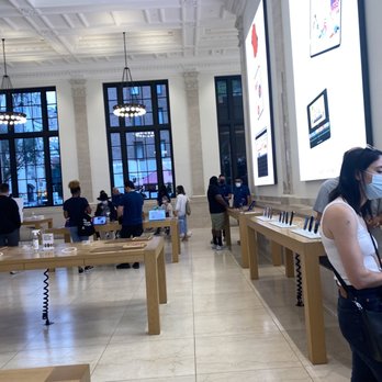Apple - Upper East Side - Mobile Phones Near Me - New York, New York