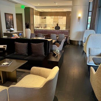JW Marriott Charlotte - Executive Lounge - Hotels Near Me - Charlotte, North Carolina JW Marriott Charlotte - Executive Lounge - Hotels Near Me - Charlotte, North Carolina