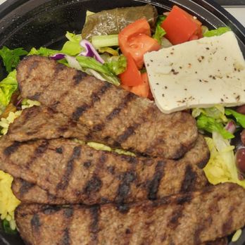 Chicken Feastin - Lamb gyro platter - Chicken Shop Near Me - Brooklyn, New York Chicken Feastin - Lamb gyro platter - Chicken Shop Near Me - Brooklyn, New York