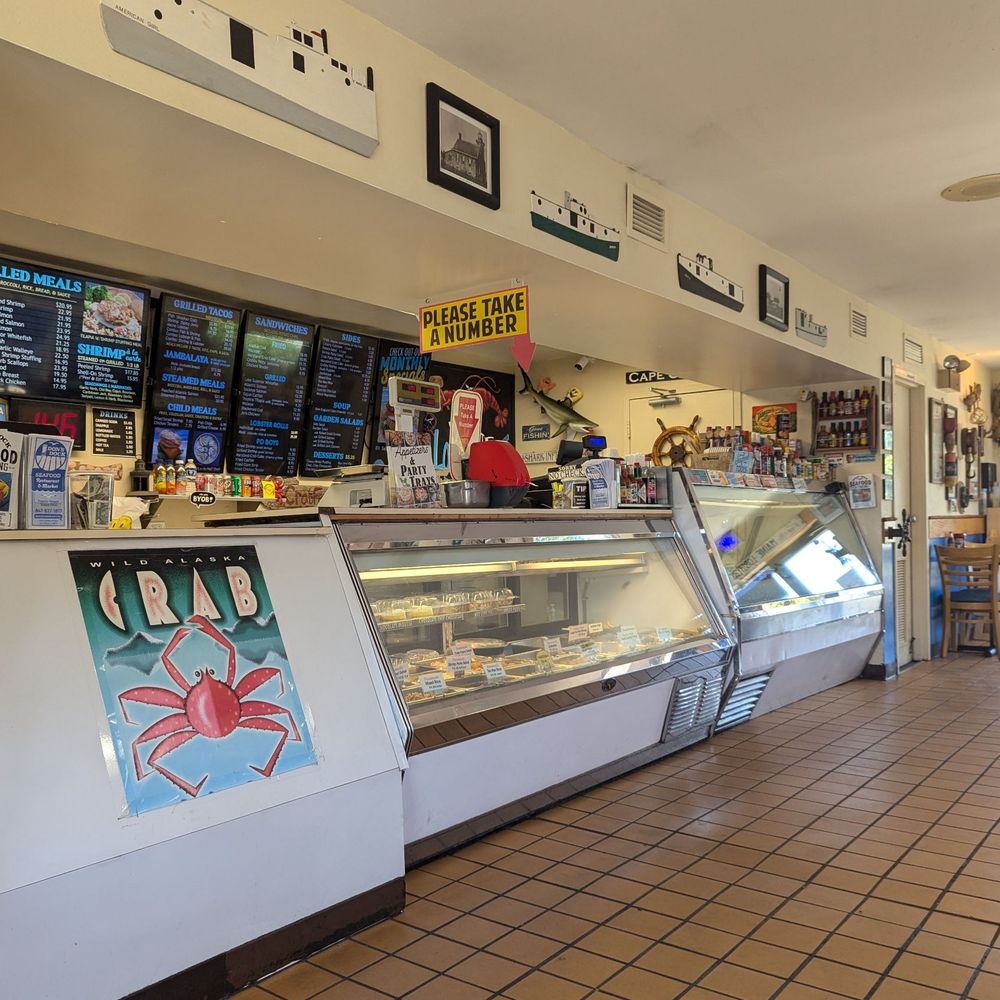 Don's Dock Seafood - Market area - Seafood Markets Near Me - Des Plaines, Illinois Don's Dock Seafood - Market area - Seafood Markets Near Me - Des Plaines, Illinois