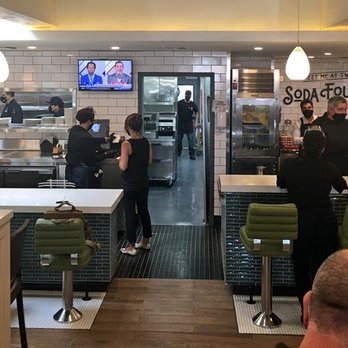 Twohey’s Restaurant - Inside - New American Near Me - South Pasadena, California