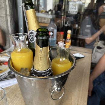 Fratelli Cafe - Coffee & Tea Near Me - Los Angeles, California
