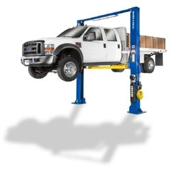 Newmarket Truck And Auto Services - Photo