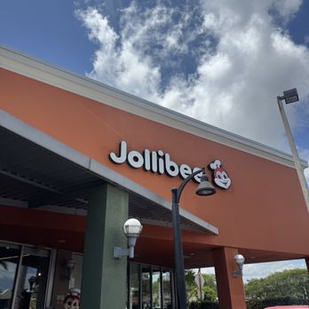 Jollibee - Fast Food Near Me - Pembroke Pines, Florida
