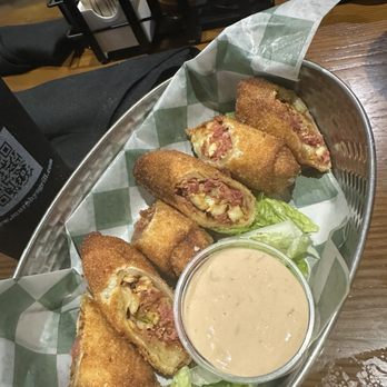 Murphy's Grill - Corn beef and cabbage egg roll - Irish Near Me - ​Boynton Beach, Florida