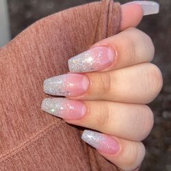 VA Nails - Glitter ombré nails