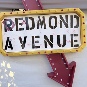 Deadmond Ave - Deadmond Ave. Haunt. - Haunted Houses Near Me - San Jose, California Deadmond Ave - Deadmond Ave. Haunt. - Haunted Houses Near Me - San Jose, California