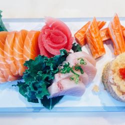 Takumi Sushi - sashimi