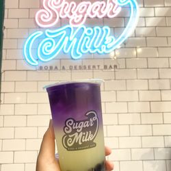 Sugar Milk Boba and Dessert Bar - Butterfly Pea Lemonade