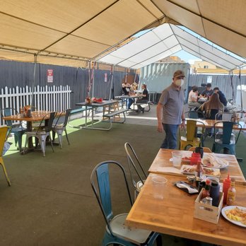 The Pan - Outdoor patio - Pizza Near Me - Gardena, California The Pan - Outdoor patio - Pizza Near Me - Gardena, California