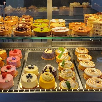 Eclair au Café - French Near Me - Hamburg, HH Eclair au Café - French Near Me - Hamburg, HH