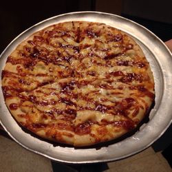 Barbecue Chicken Pizza  yummy zesty beast all around !!!