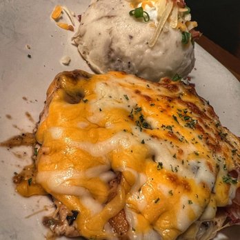 Outback Steakhouse - Steakhouses Near Me - Burbank, California Outback Steakhouse - Steakhouses Near Me - Burbank, California